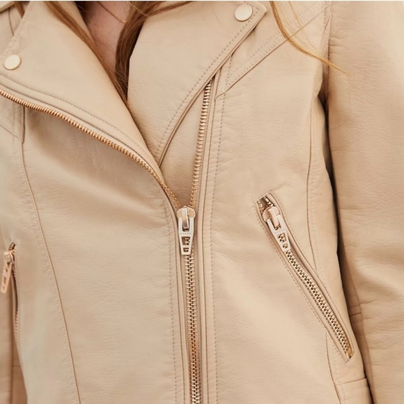 Free people ❤️x Anthropologie colab - Picture 2 of 3